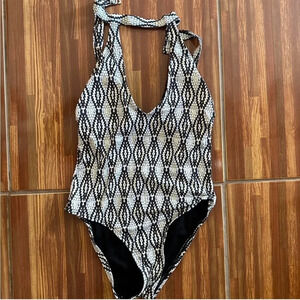 One piece swimsuit XS